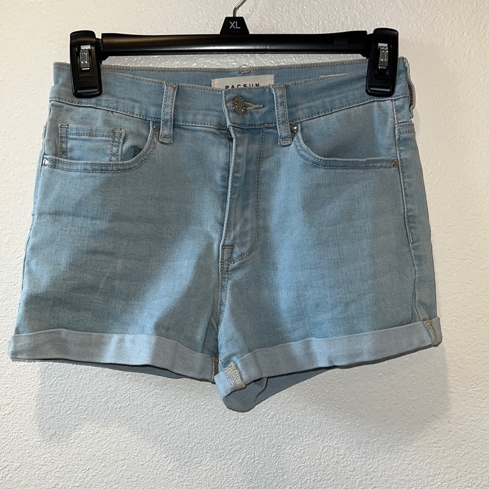 PacSun The Shortie Cuffed Jean Shorts Size 25